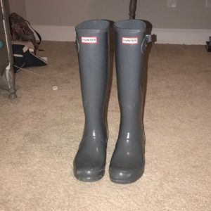 Grey Hunter Rainboots